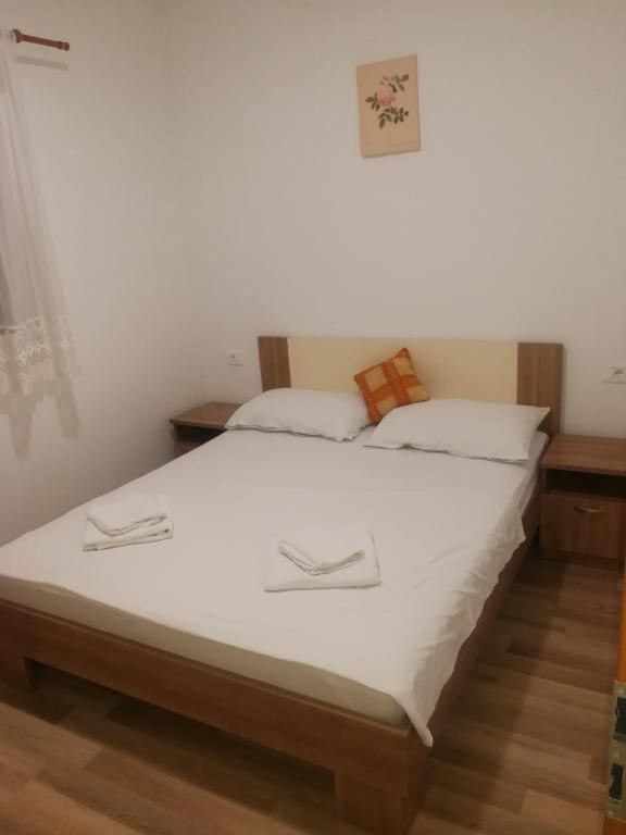 Apartman Darko Рогозница Экстерьер фото